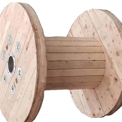 Baustellen-Kabelaufroller aus Holz